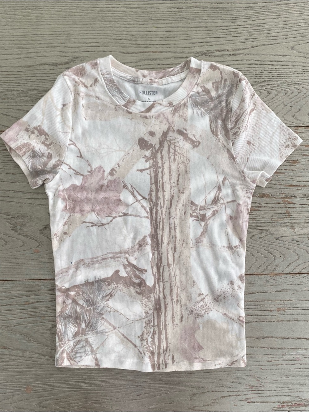 Hollister Ribbed Short Sleeve Tee - White & Taupe Print